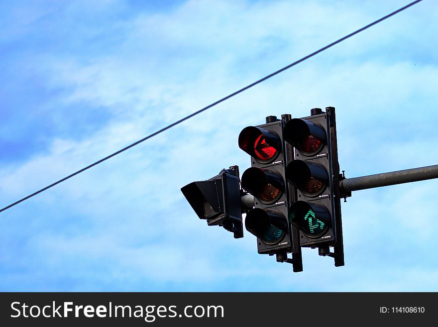 Black Traffic Lights Photography