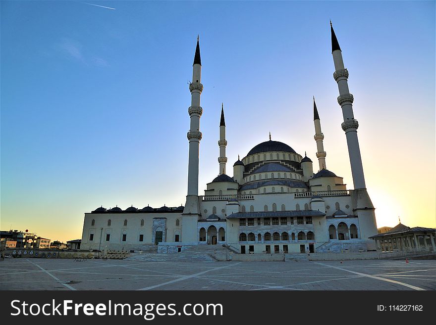 Mosque, Landmark, Dome, Place Of Worship