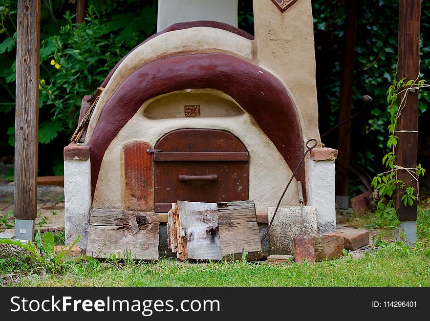 Masonry Oven, Cob, Grass, House