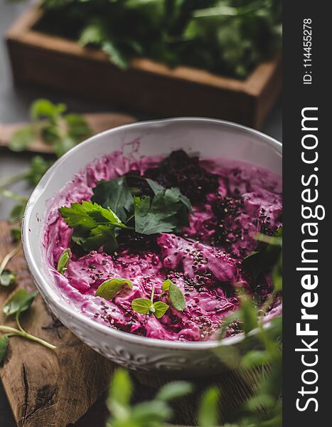 Beet root with cheese and herbs