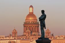 Russia, St. Petersburg, A Monument To Admiral Kruzenshtern On The Background Of St. Isaac`s Cathedral Royalty Free Stock Photography