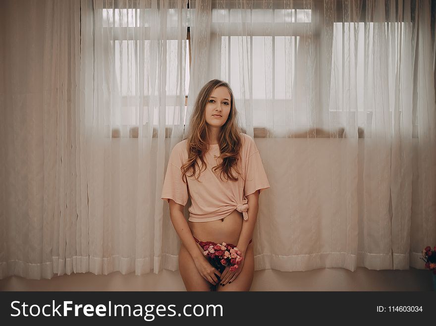 Women In Pink Crop-top