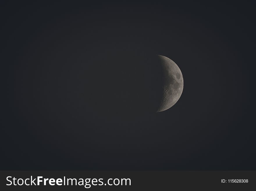 Photo Of Crescent Moon