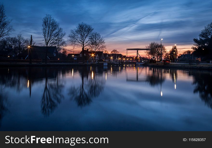 Houses Near to Body of Water