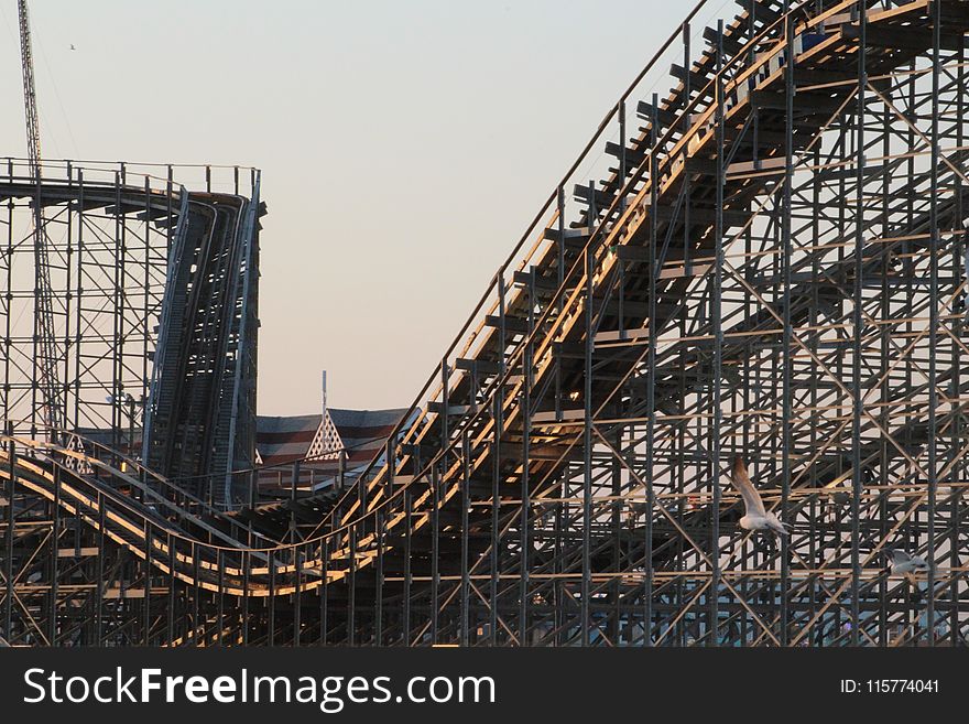 Brown And Black Concrete Structure Photo