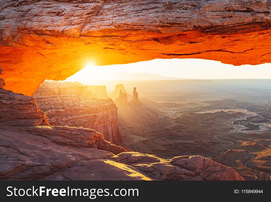 Mesa Arch at sunrise