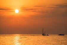 Beautiful Sunset On Sea Royalty Free Stock Photos