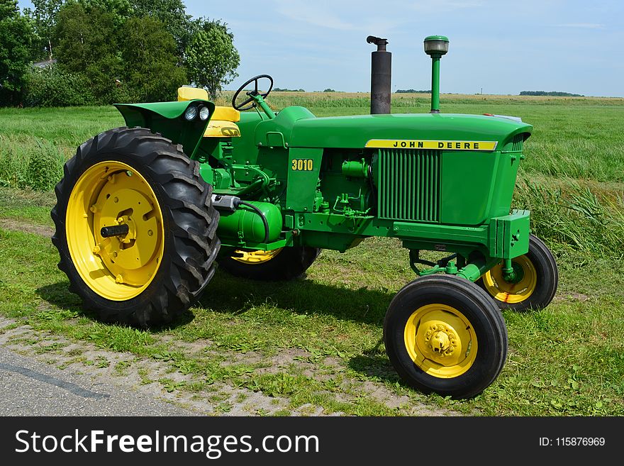 Tractor, Agricultural Machinery, Motor Vehicle, Vehicle