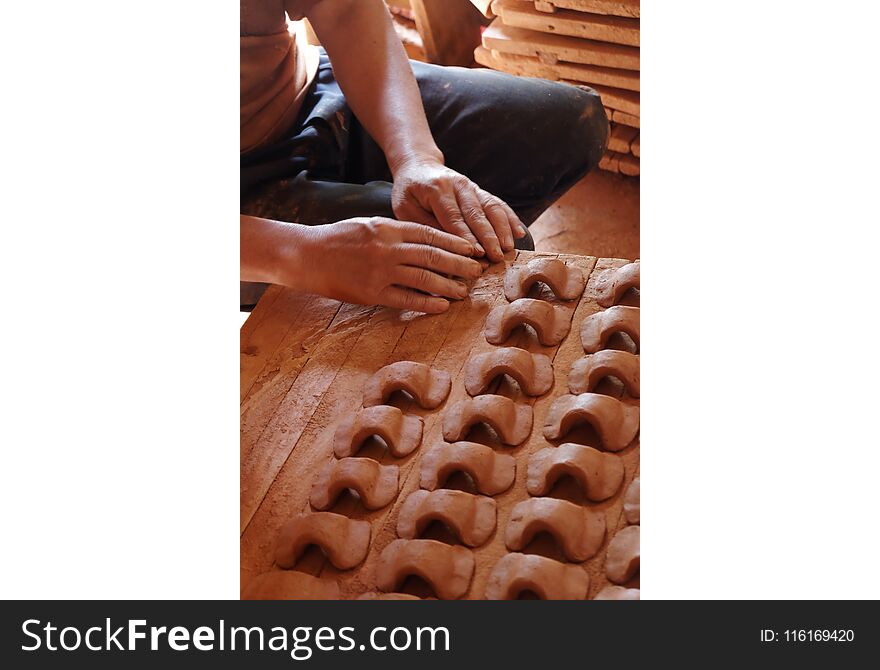 Red Pottery Making