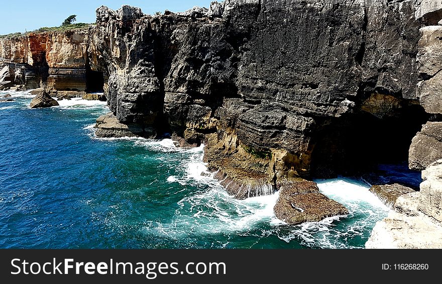 Coastal And Oceanic Landforms, Body Of Water, Coast, Cliff