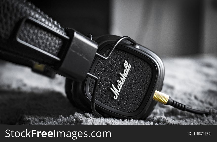 Selective Focus Photography of Marshall Corded Headphones