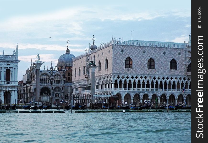 Waterway, Building, Sea, Palace