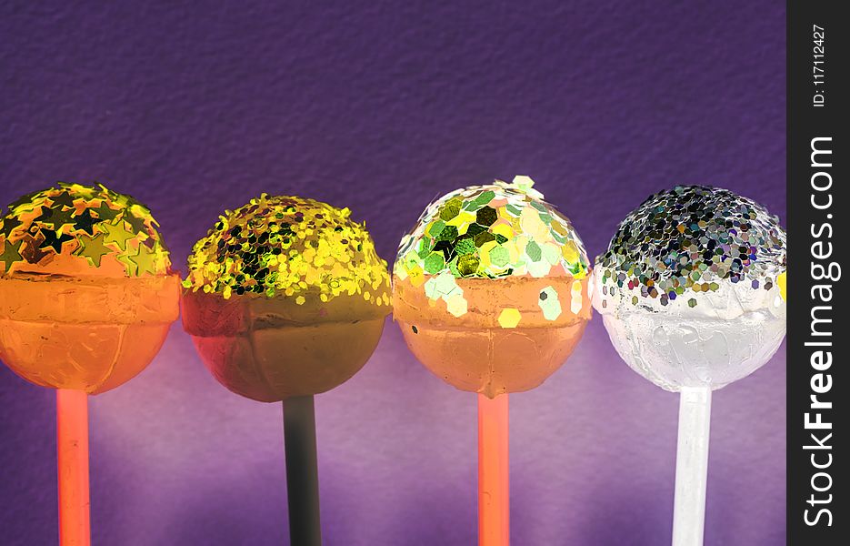 Four Assorted-flavor Lollipops