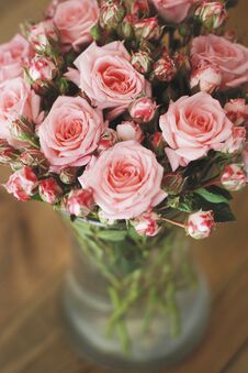Pink Beautiful Roses Bouquet Over Wooden Table. Top View Copy Space. Vintage Greeting Card Royalty Free Stock Images
