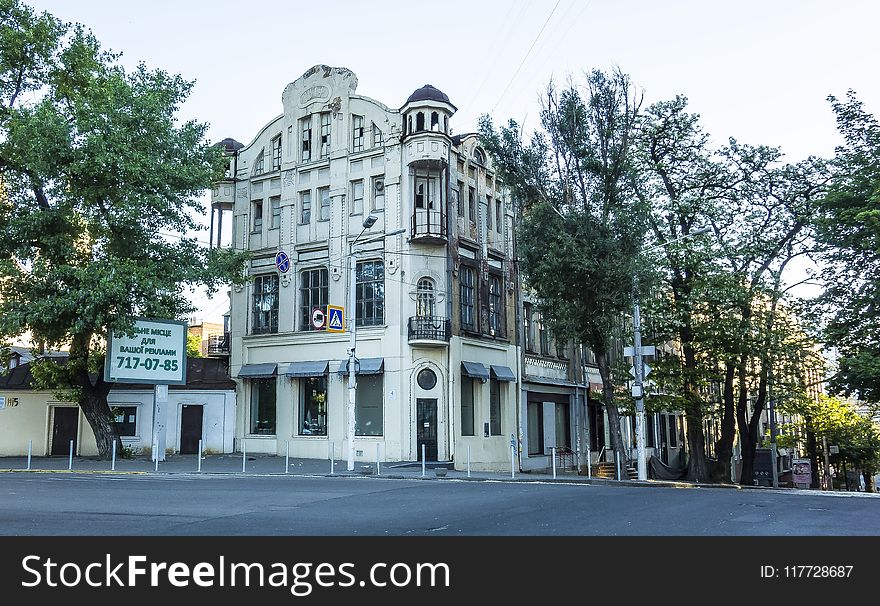 Property, Building, Landmark, Neighbourhood