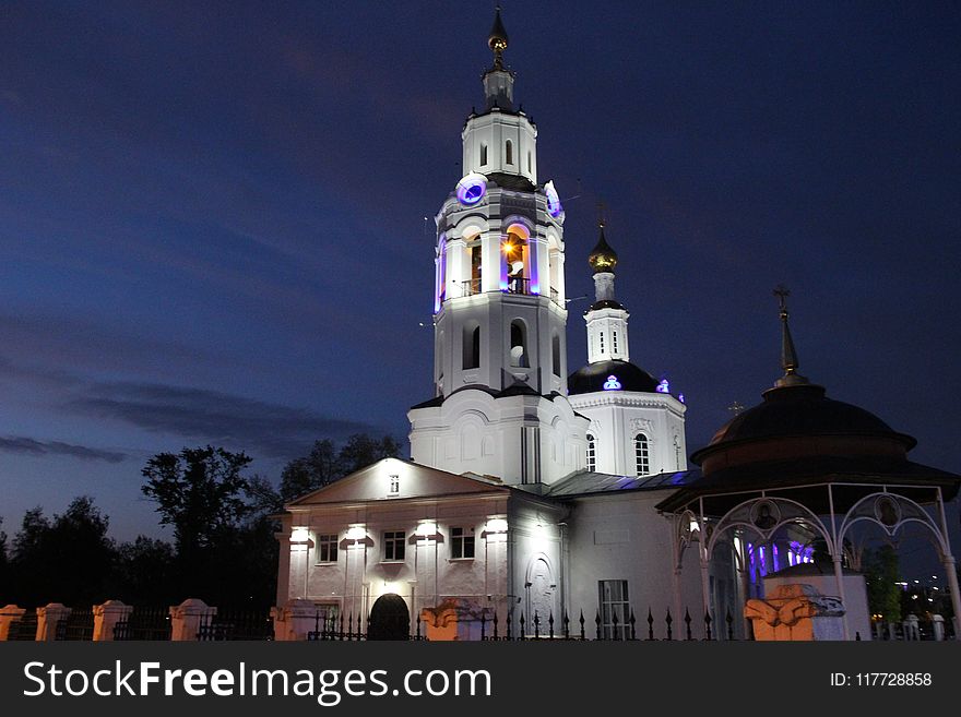 Landmark, Tourist Attraction, Steeple, Place Of Worship