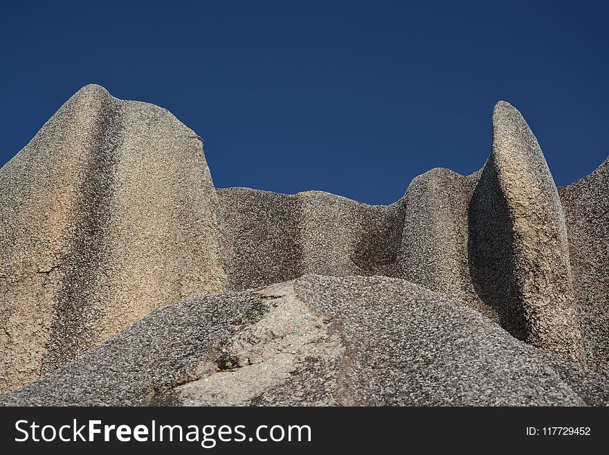 Sky, Rock, Landmark, Badlands