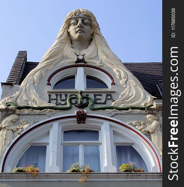 Statue, Landmark, Sculpture, Building