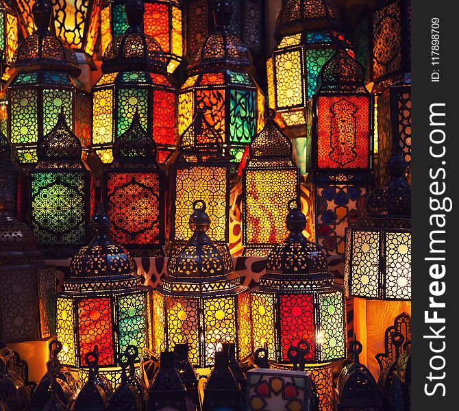 lighting with colors on muslim style s lantern