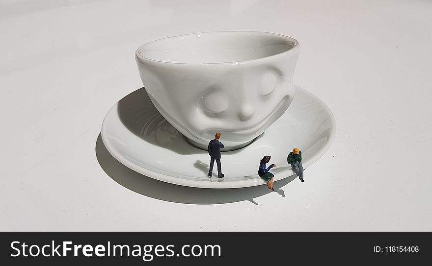 Tableware, Coffee Cup, Serveware, Porcelain