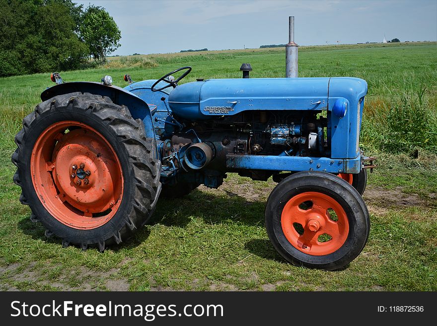 Tractor, Agricultural Machinery, Vehicle, Motor Vehicle