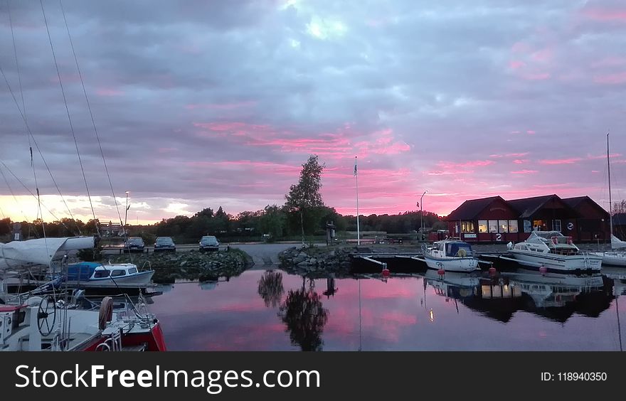 Sky, Reflection, Cloud, Waterway