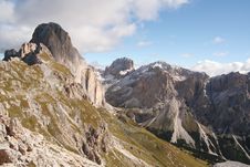 Mountain Scene In The Dolomites Royalty Free Stock Photos