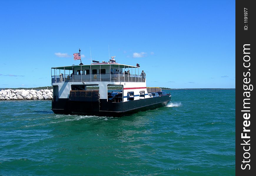 Car ferry leaving for Washington Island off the Shores of Door County, Wisconsin. Car ferry leaving for Washington Island off the Shores of Door County, Wisconsin