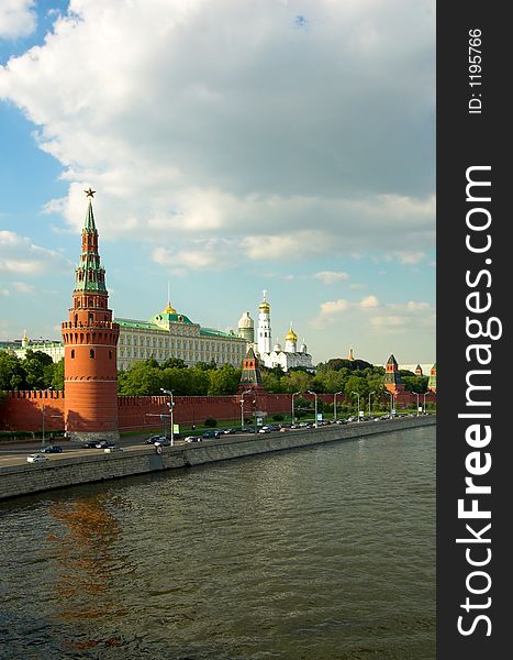 Red Wall, Moscow