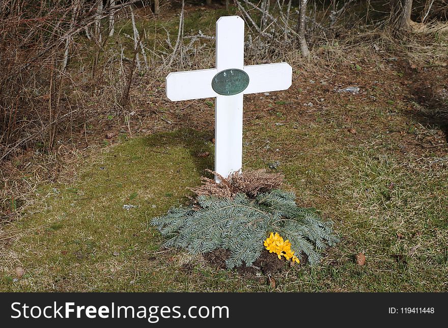 Grave, Cross, Headstone, Cemetery