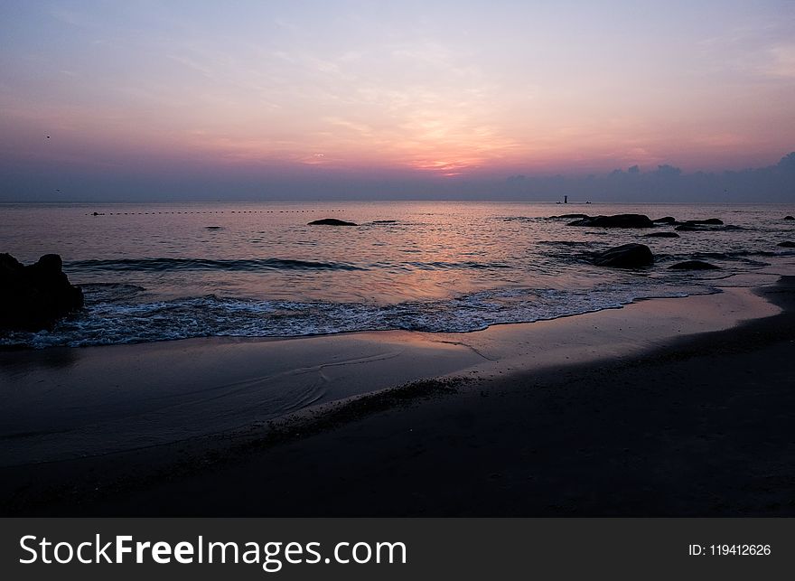 Sea, Body Of Water, Sky, Horizon