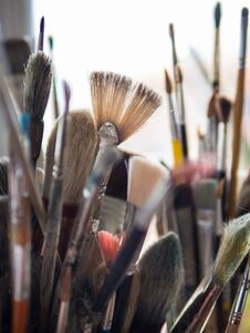 Variety Of Used Painter Brushes Royalty Free Stock Image