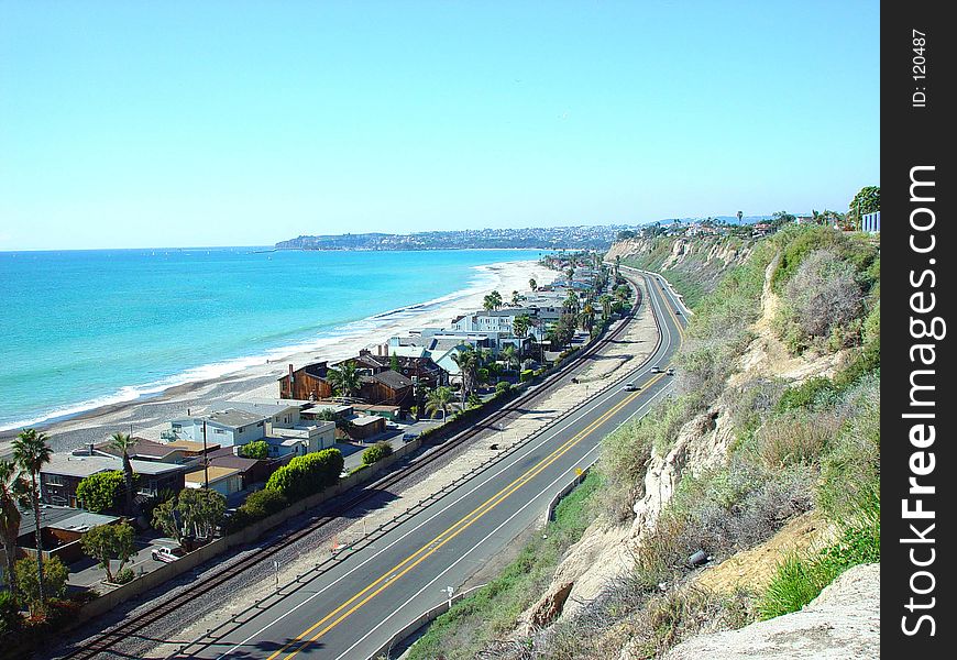 This ia a view of the pacific ocean, from a property high on a hill. This ia a view of the pacific ocean, from a property high on a hill.