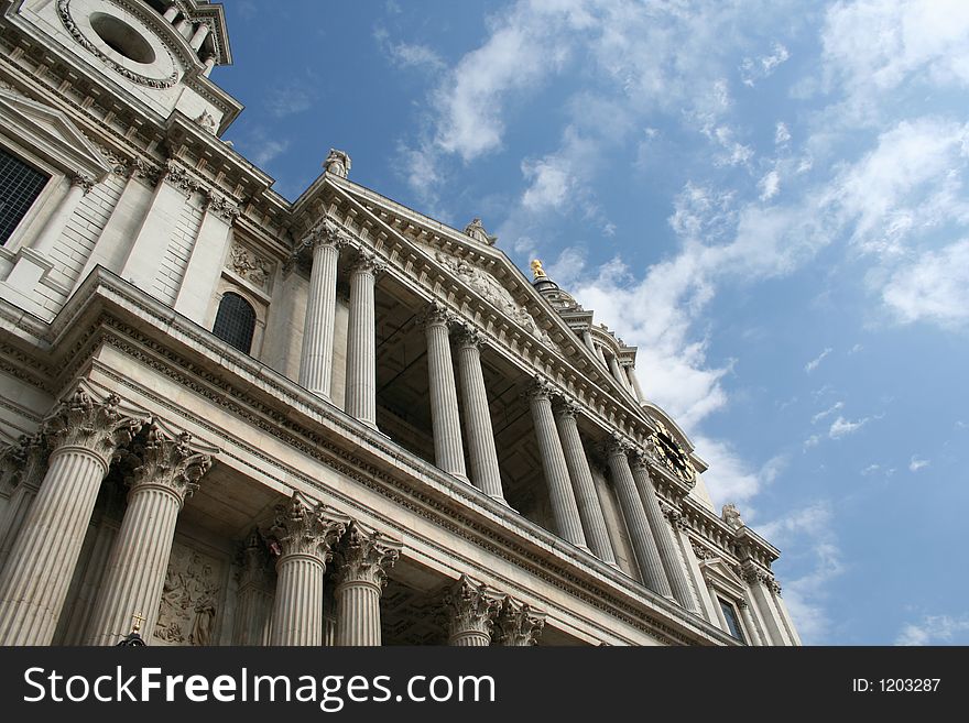 St Paul Cathedral  London, this image shows the main entrance. St Paul Cathedral  London, this image shows the main entrance