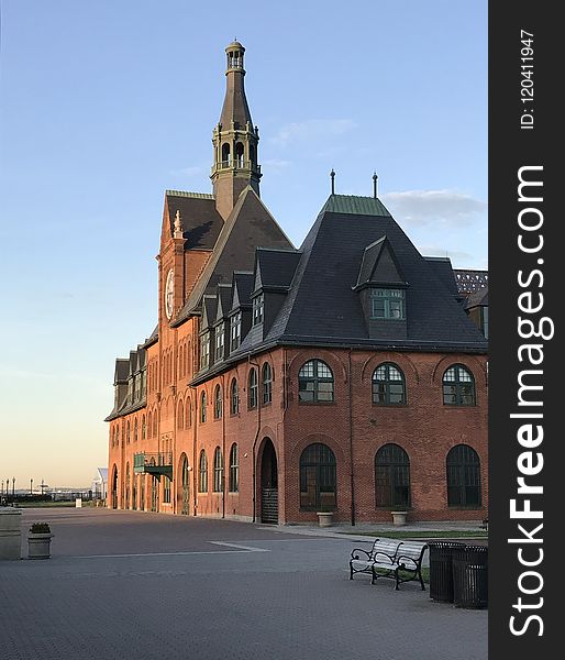 Landmark, Medieval Architecture, Building, Town