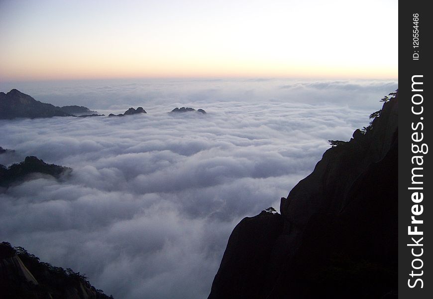 Sky, Ridge, Mountainous Landforms, Mountain