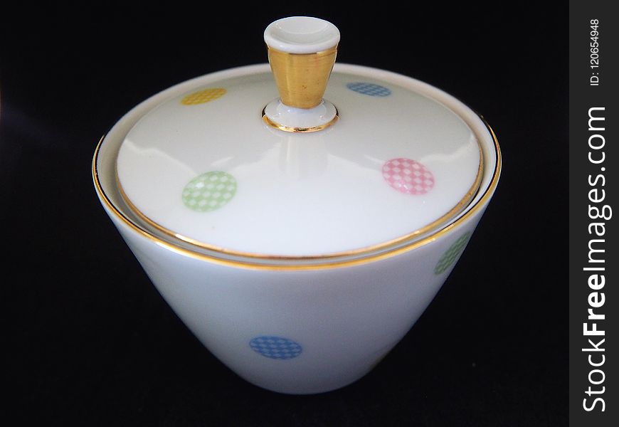 Tableware, Porcelain, Ceramic, Material