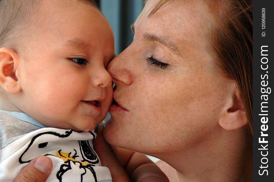 Cheek, Nose, Child, Infant