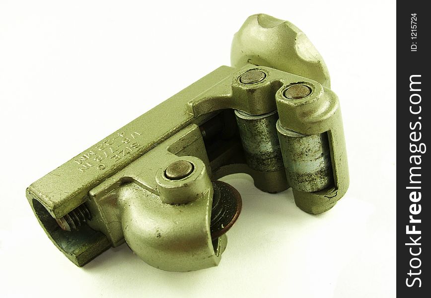 Small set of copper pipe cutters - up to 22mm diameter.