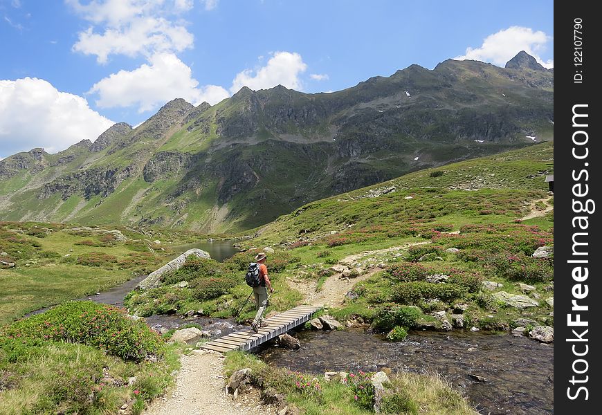 Highland, Mountainous Landforms, Mountain, Ridge