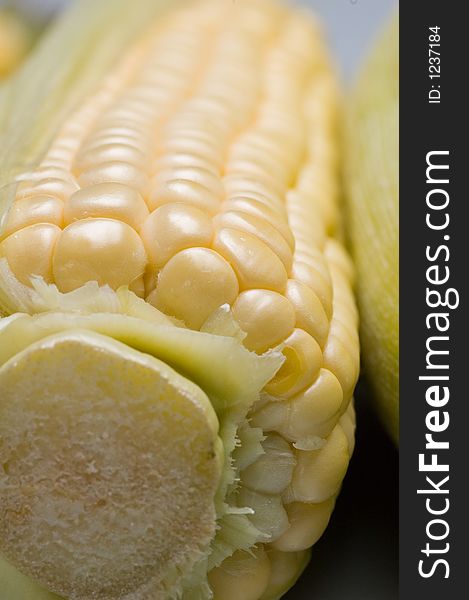 Close up shot of fresh corn on the cob