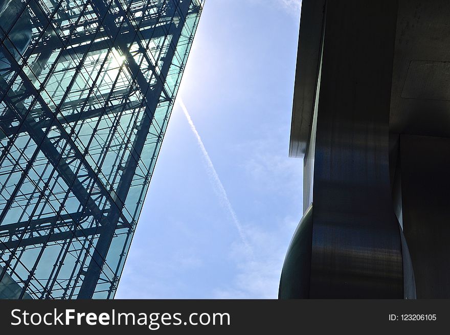 Sky, Structure, Landmark, Building