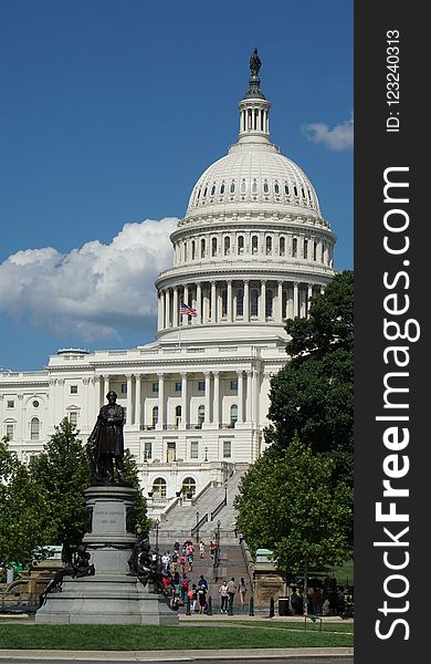 Landmark, Sky, Classical Architecture, Monument