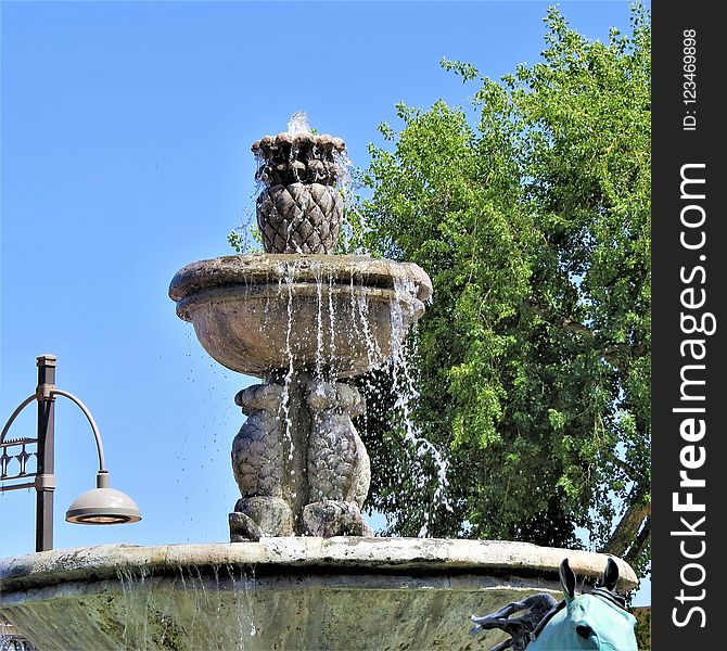 Fountain, Landmark, Water Feature, Water