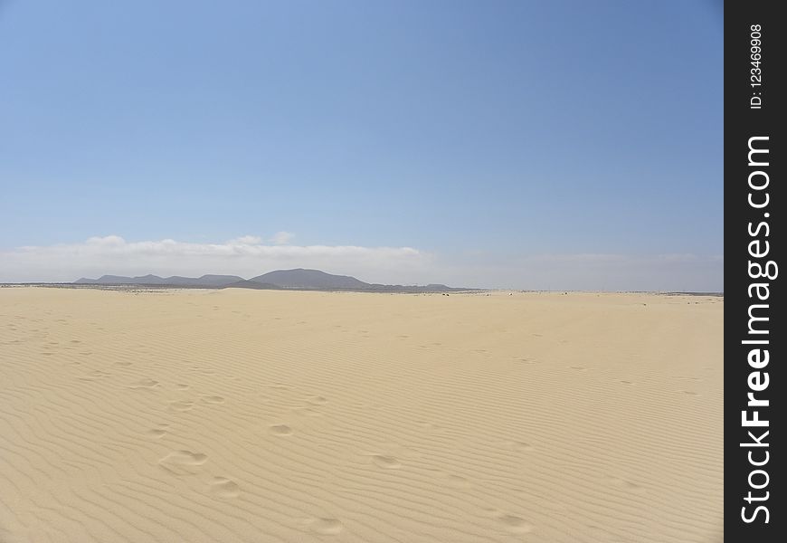 Aeolian Landform, Erg, Sky, Desert