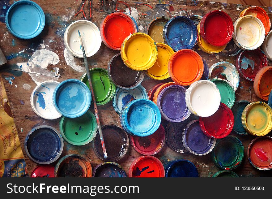 A craftsman`s pallet of colors ready for use.