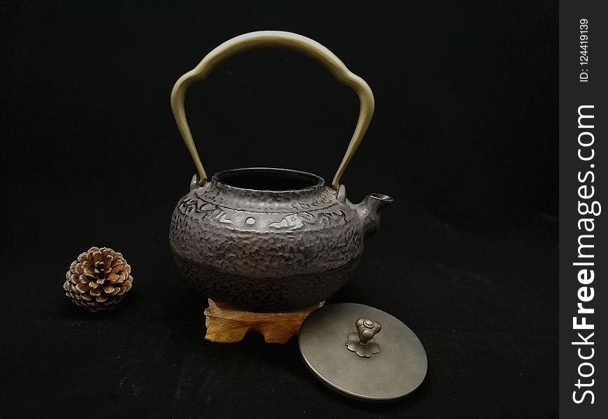 Teapot, Tableware, Kettle, Pottery