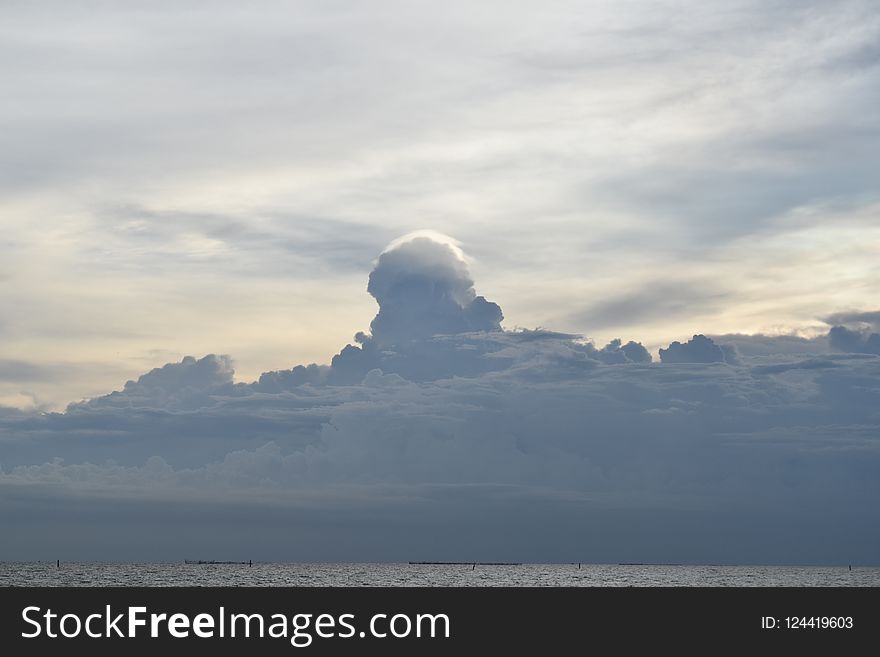 Sky, Cloud, Sea, Daytime