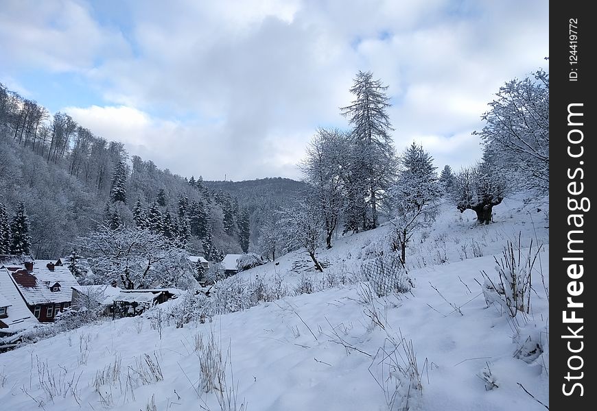 Snow, Winter, Sky, Mountainous Landforms