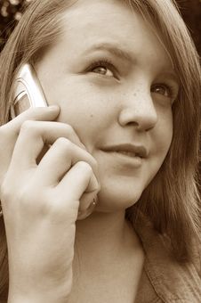 Teenage Girl Using Cellphone Stock Photography Teenage Girl Using Cellphone Stock Photography
